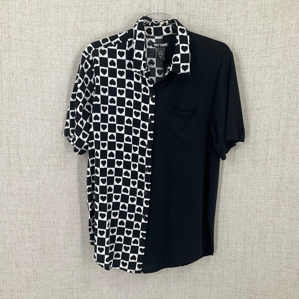 Hot Topic Button Down Shirt Mens S Black Split Checkered Heart Grunge Emo Punk